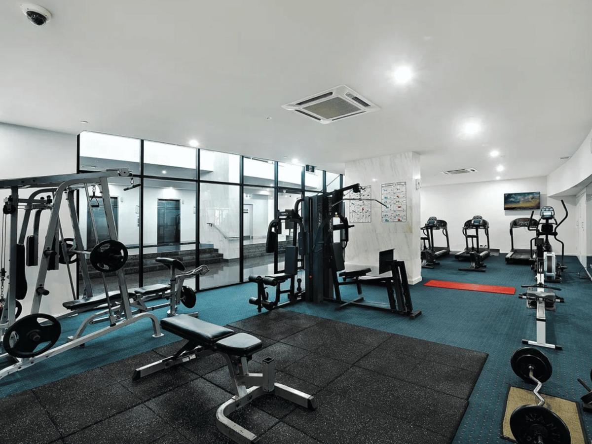 Getaway To Sierra Grand 2 Bedroom - Coasthm Apartment *