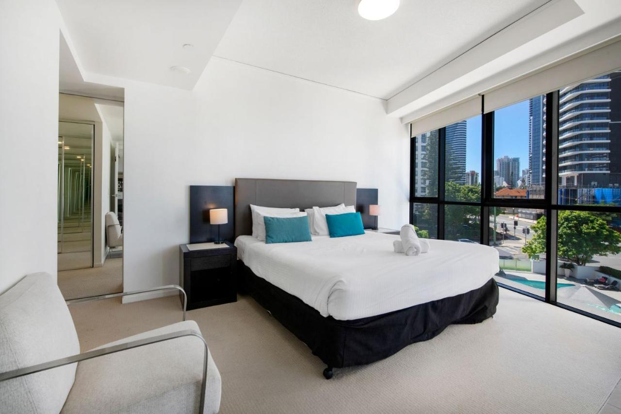 Getaway To Sierra Grand 2 Bedroom - Coasthm Apartment *